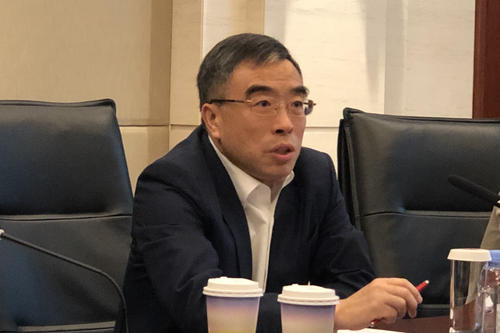 梁华谈手机市场：智能手机市场不会一家独大，