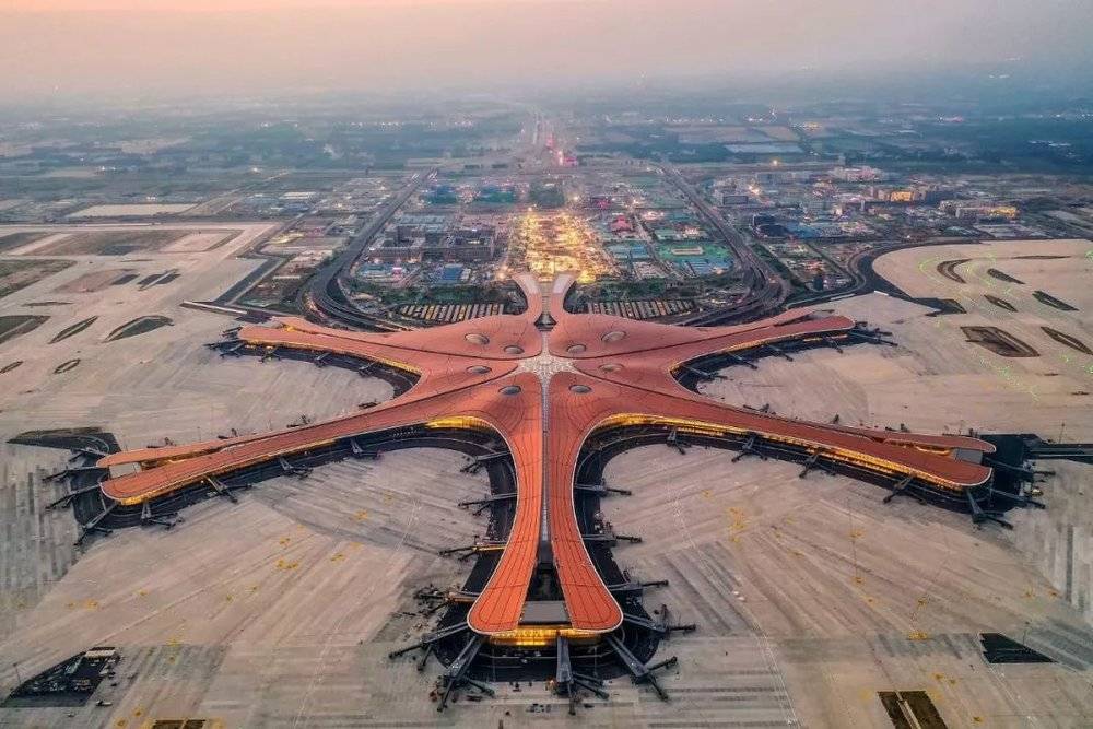 新世界七大奇迹：北京大兴国际机场正式投运 五