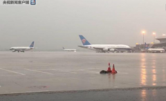 暴雨导致白云机场累计已取消90架次航班