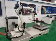 3D打印新成果 国内首个3D缝纫机器人