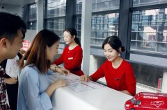 首家京东快递机场品牌店上线，物品可快速寄送