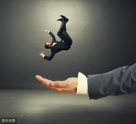 中间商将面临大量淘汰，取而代之的是新个体经