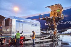 ASML 三季度业绩激增：EUV 光刻机出货量刷新纪录
