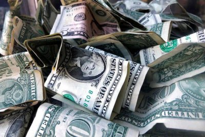 美国面临40年来最严重通胀 经济收入受到很大程