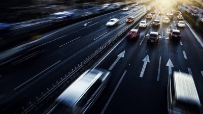 交付困局，给新能源产业链的玩家们上了一课