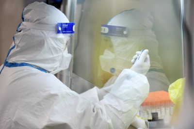 中国科学家发现新冠治疗新药 可以万倍压制病毒