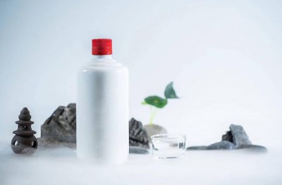 茅台上半年日赚1.65亿 经销商日子却越来越难