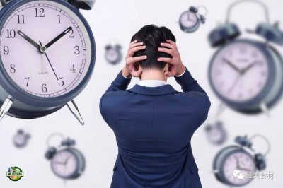 近七成晚睡是因为手机 连续2小时用手机会缩短睡