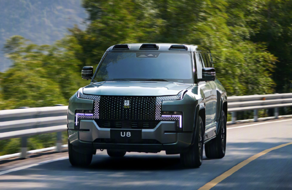 比亚迪百万豪车!仰望U8官宣9月20日上市:静谧性远超同级