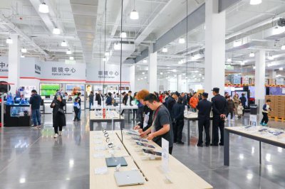 M会员商店将同步开售iPhone15全系列