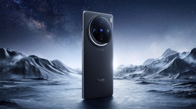 vivo X100首发天玑9300！摸到了安卓性能天花板