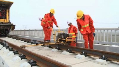 成渝中线高铁为成渝地区的未来发展注入新动力