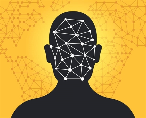 蔡崇信:中国AI技术可能落后美国OpenAI两年