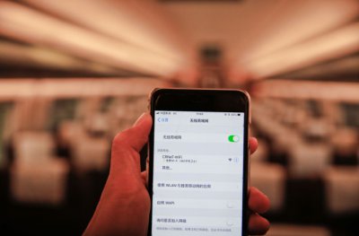沈白高铁柳条湖特大桥斜拉T构梁转体施工圆满成