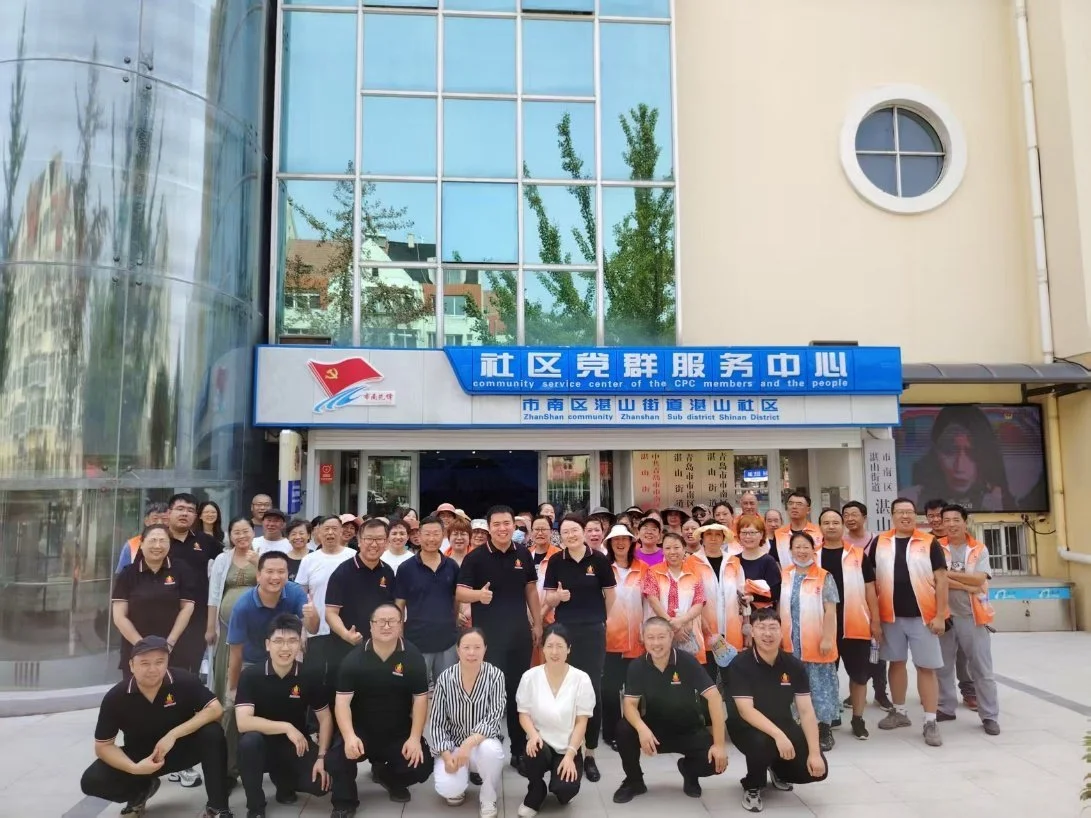 “送您一朵小红花”：海尔国民AI电视为社区康养