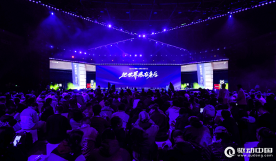 高端两轮赛道迎来“破局者”,SCOOX零际携首款新