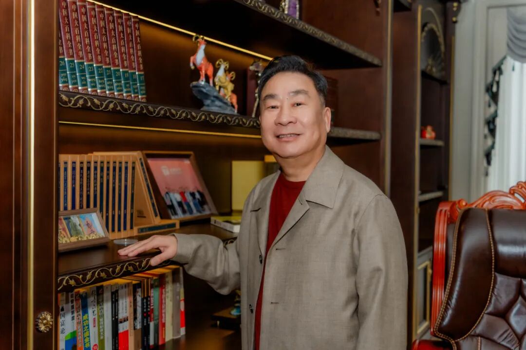 大浪淘沙中的掌舵者与坚守者！湖州求是教育集团董事长沈法初的“当下”与“