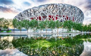 西部证券：聚焦AI算力供不应求和新技术演进 低