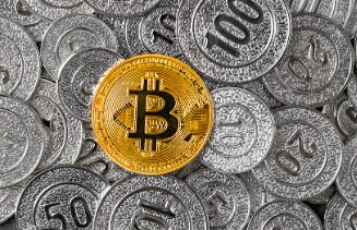 支付机构业绩分化加剧,海外布局