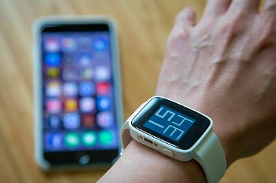 DeepSeek给出了对寒武纪、摩尔线程、