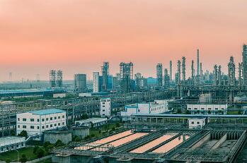 特斯拉最新最强FSD推送 英伟达科学